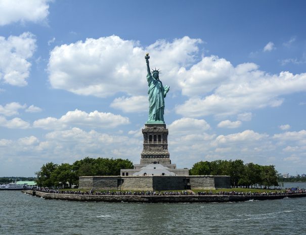 statue-of-liberty-g125eb3d57_1920