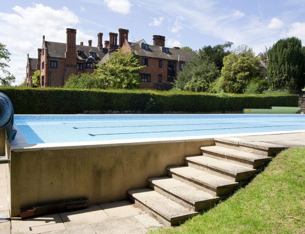 swimming-pool-shiplake-college